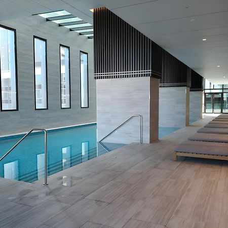 Mega Style Apartments Victoria One Melbourne Exterior foto