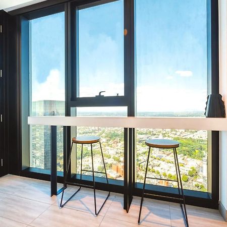 Mega Style Apartments Victoria One Melbourne Exterior foto