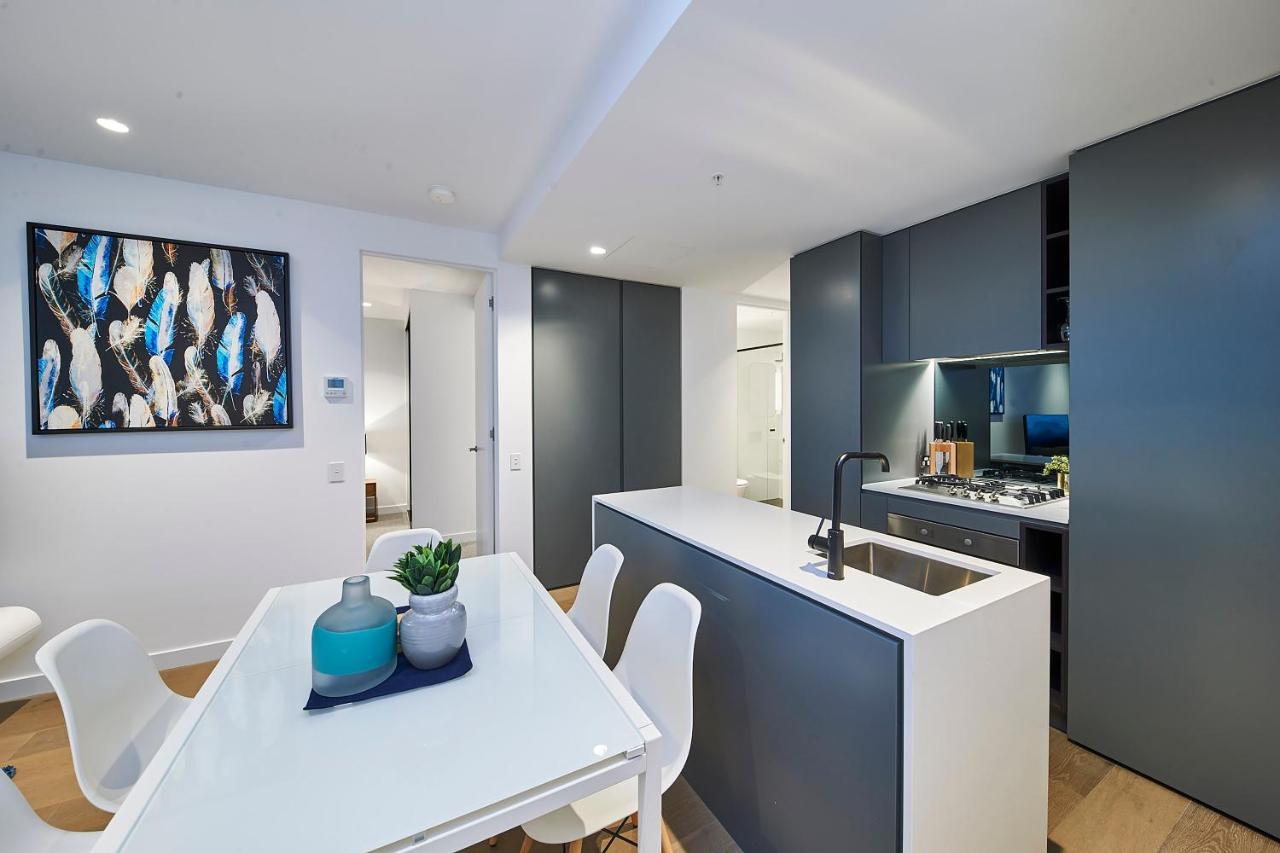Mega Style Apartments Victoria One Melbourne Exterior foto