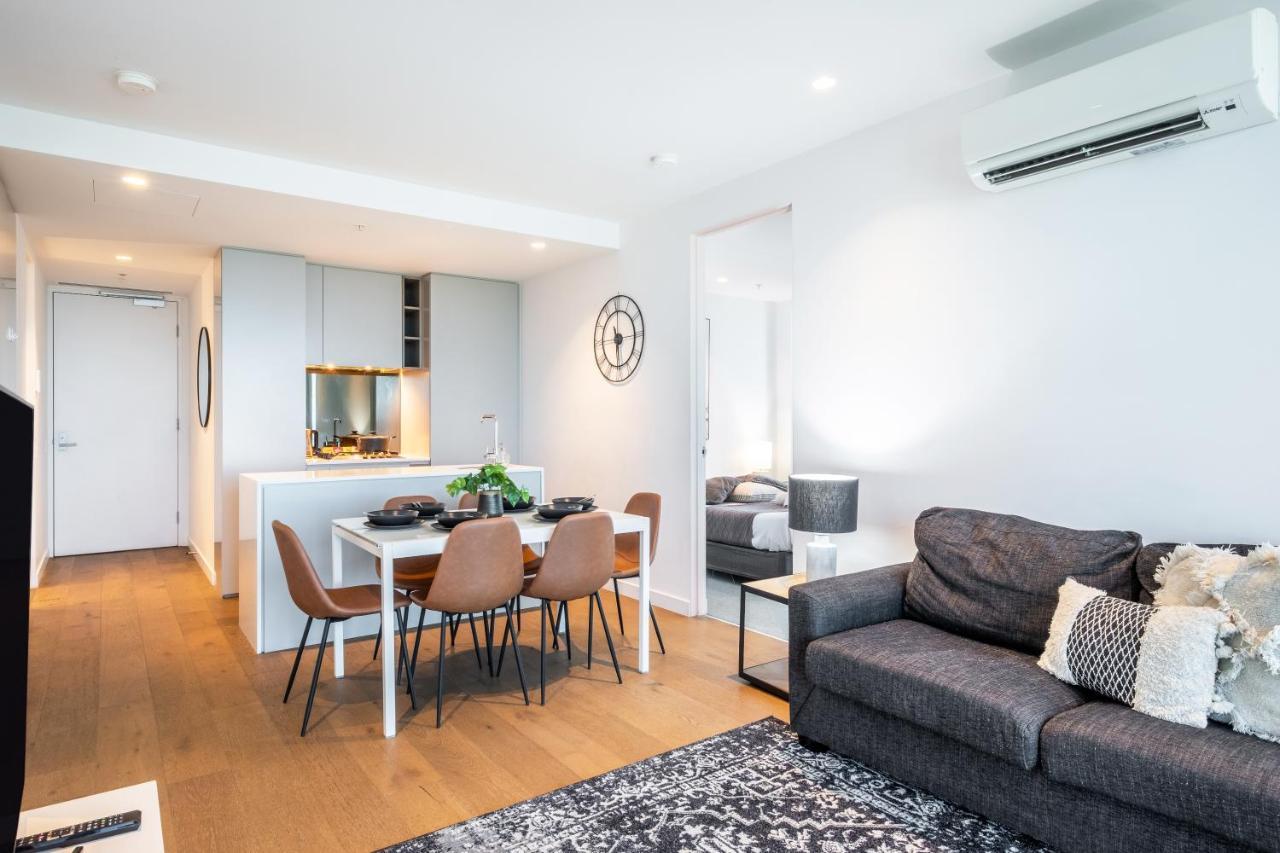Mega Style Apartments Victoria One Melbourne Exterior foto