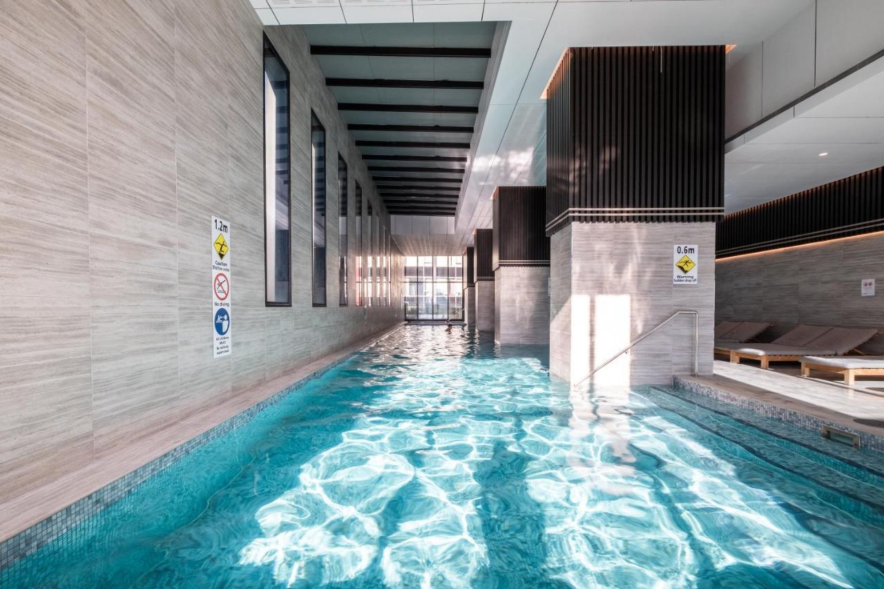 Mega Style Apartments Victoria One Melbourne Exterior foto