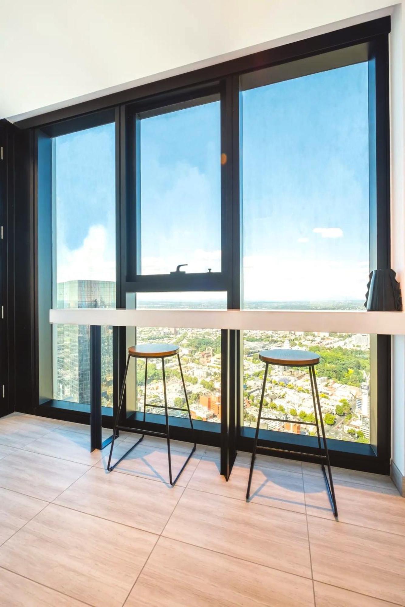 Mega Style Apartments Victoria One Melbourne Exterior foto
